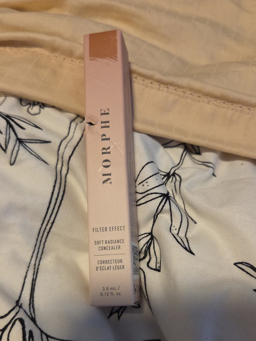 Morphe Filter Effect Soft Radiance Concealer Tan 22 Warm